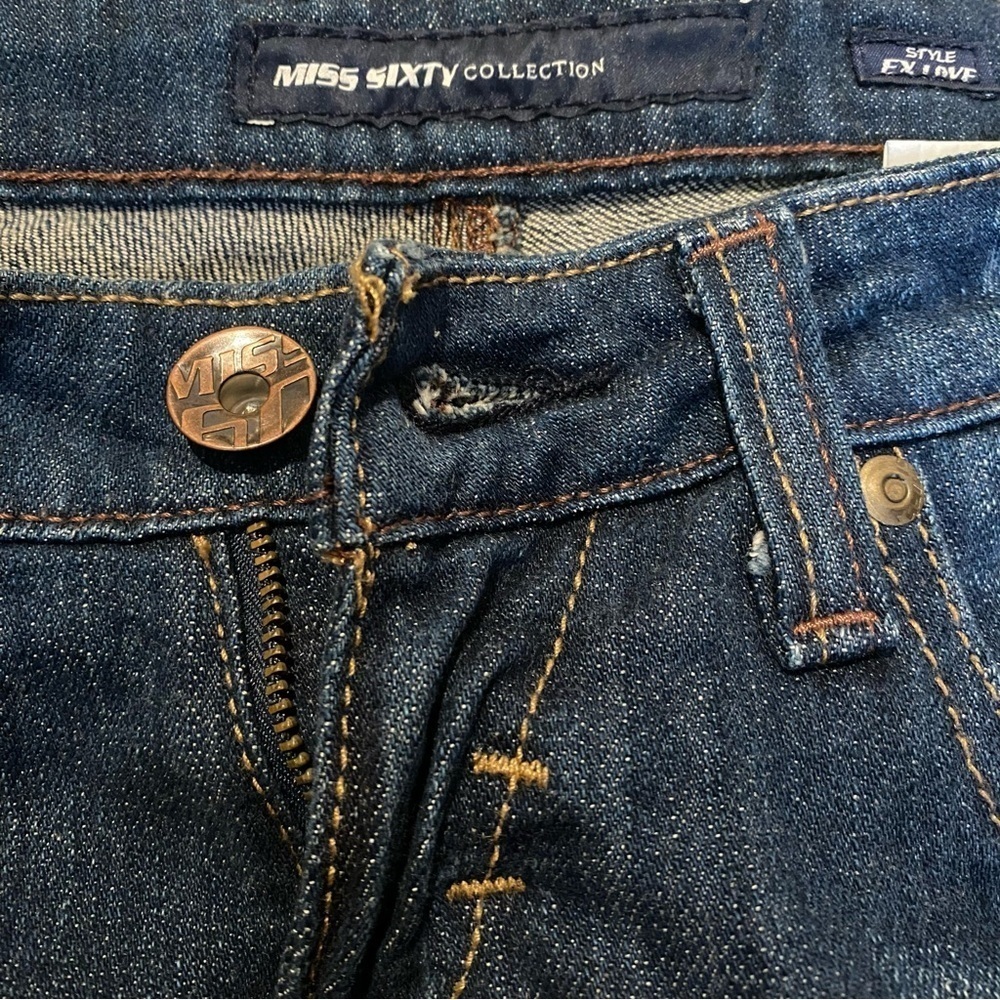 Nwt~Miss Sixty Women Blue Low-Waisted Via Roma Jeans Size 25x32 — image 8 of 8